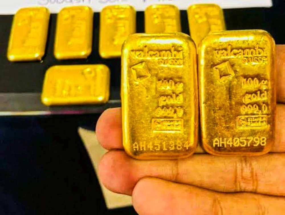 Swiss 999.0 15% percent less gold bars