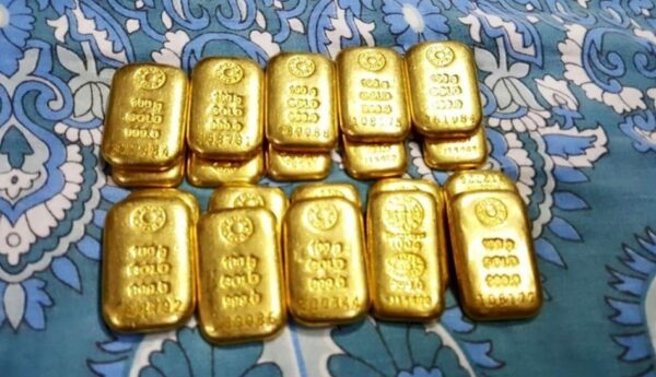 999.0 Biscuits Swiss gold bar Weight 100 Gram